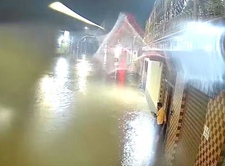 Madrugada de caos em Porto Velho: chuva invade casas e provoca alagamentos