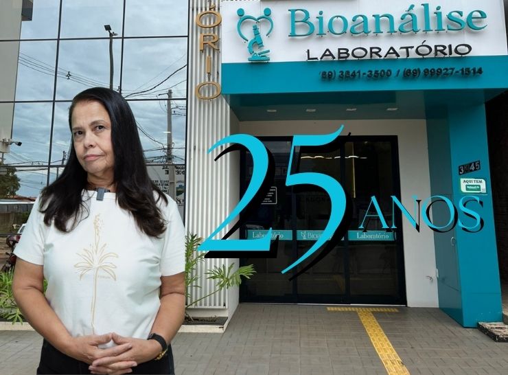 Maria Aparecida Homenageia o Laboratório Bioanálise pelos seus 25 Anos!