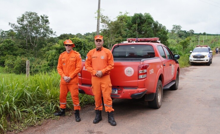 Bombeiros apuram possível queda de jovem no Rio Branco em Alta Floresta D’Oeste