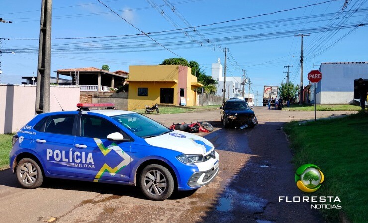 Acidente em cruzamento de Alta Floresta deixa motociclista lesionado