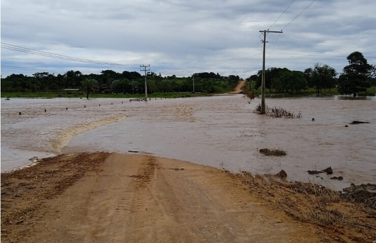 Nível do Rio Palha sobe e interrompe tráfego na Linha 160 entre Novo Horizonte e Alta Floresta