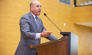 Ismael Crispin apresenta proposta para criar programa de atendimento emergencial na Alero