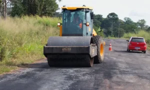 Manutenção em 59 quilômetros da RO-470 melhora tráfego entre BR-364 e Mirante da Serra