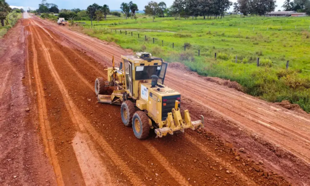 Reconstrução da RO-473 garante mais segurança e melhores condições de tráfego entre Teixeirópolis e Urupá