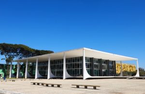 STF julga ações sobre regulamentação da reforma tributária e decisão pode redefinir ambiente fiscal brasileiro