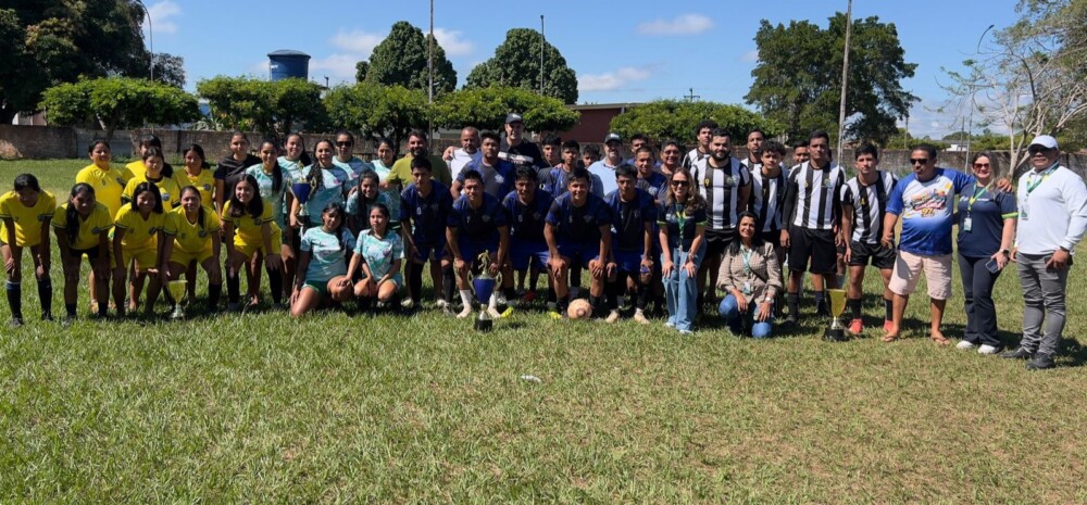 Deputado Jean Oliveira fortalece o esporte em Guajará-Mirim com a participação na entrega de uniformes e materiais