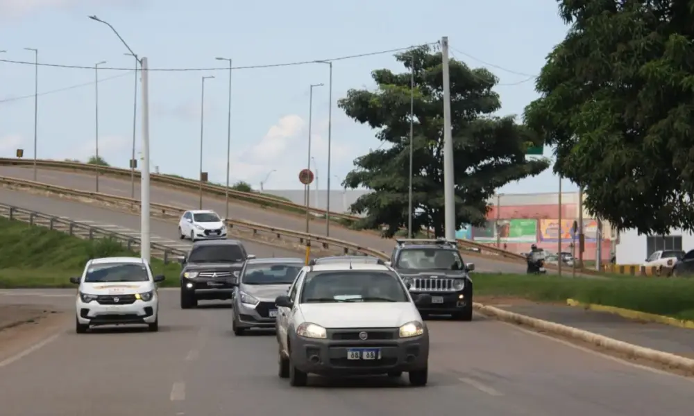 Prazo de regularização anual para veículos com placa final 6 termina no dia 30 de junho