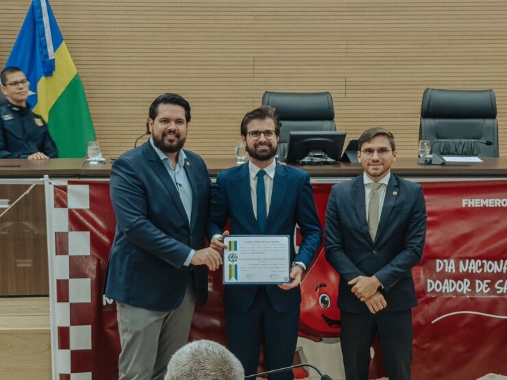 Deputado Jean Oliveira presta homenagem aos 33 anos da FHEMERON e destaca importância da instituição para Rondônia