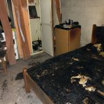 Mulher é presa após incendiar casa com três crianças e moradores dormindo em Rolim de Moura