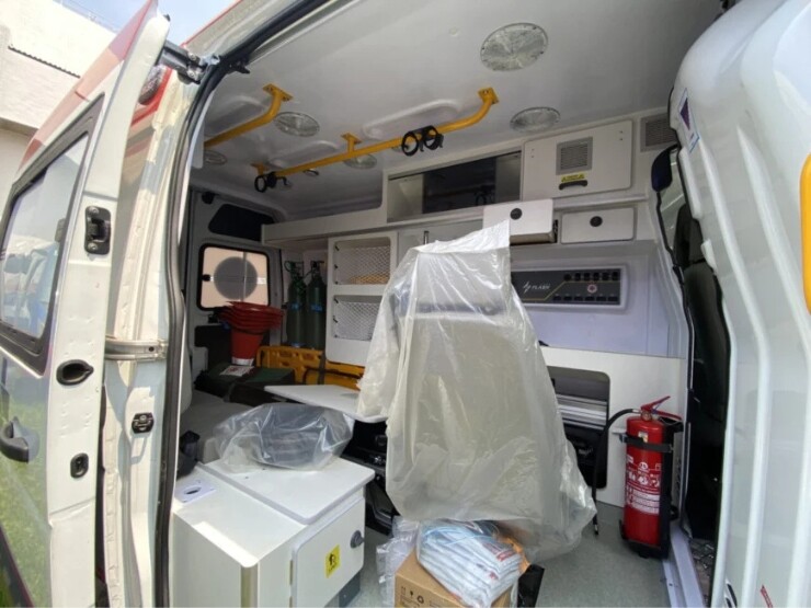 Entrega de ambulâncias e micro-ônibus amplia suporte aos pacientes da rede pública de saúde em Rondônia